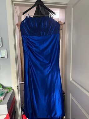 Strapless Royal Blue prom dress